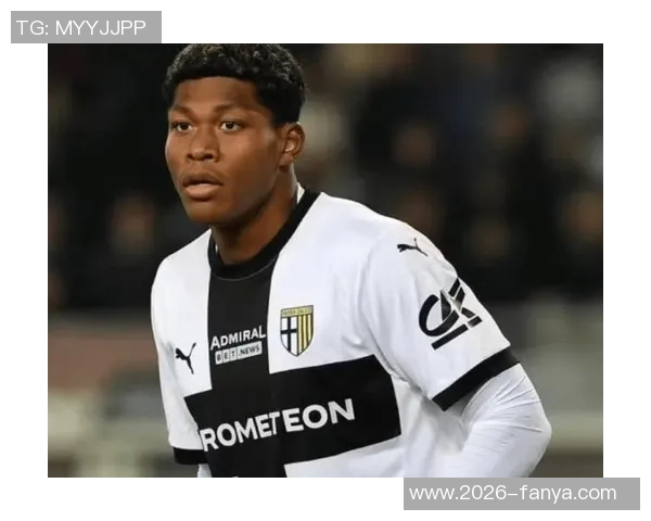 阿尔米隆精彩凌空射门成功破门铃木彩艳毫无反应 阿尔米隆精彩凌空射门成功破门铃木彩艳毫无反应